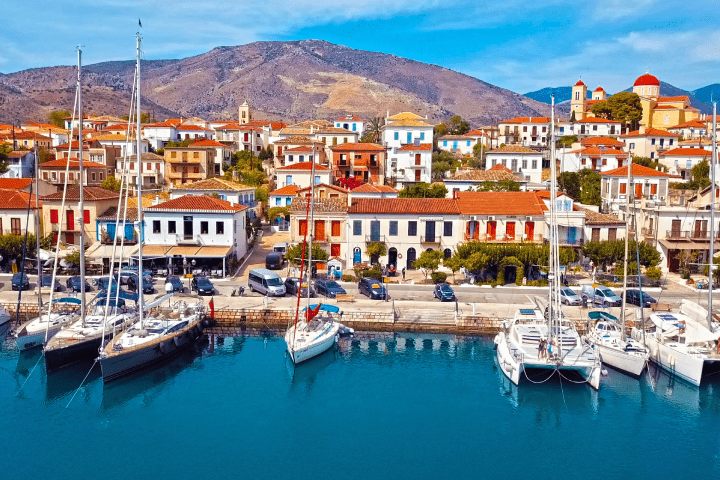 Γαλαξίδι Φωκίδας λιμάνι